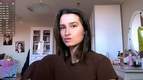 Emily online show from February 28, 2:18 pm