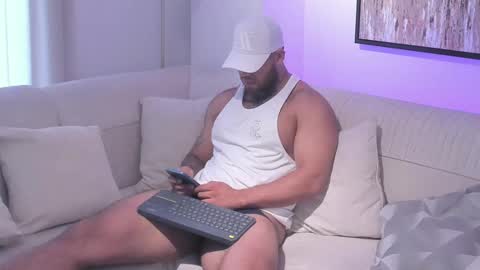 Michael Salens independent model online show from February 13, 2:20 pm