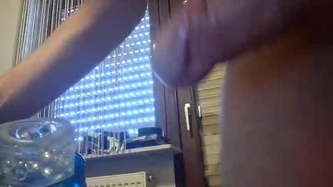 Snapshot of michaelbaden chatting on April 8, 10:26 am michaelbaden online show from April 8, 10:26 am