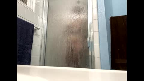 Snapshot of michaelcalif818 chatting on November 23, 7:41 am DMCA online show from November 23, 7:41 am