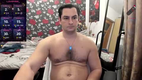 Snapshot of michaelragnar90 chatting on December 3, 4:50 pm michaelragnar90 online show from December 3, 4:50 pm