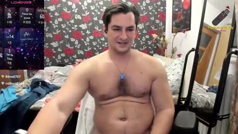 Snapshot of michaelragnar90 chatting on December 4, 5:44 pm michaelragnar90 online show from December 4, 5:44 pm