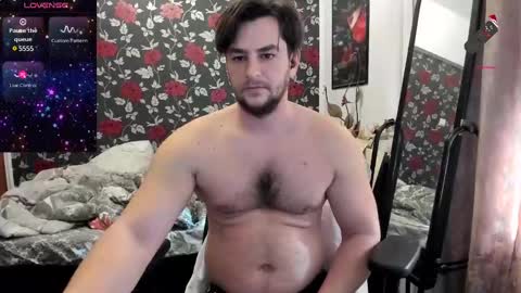 Snapshot of michaelragnar90 chatting on January 14, 8:41 am michaelragnar90 online show from January 14, 8:41 am