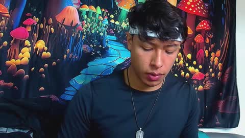 michaelstones online show from December 13, 1:33 pm