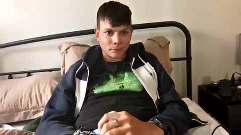 michaeltwinkboy online show from May 11, 10:18 pm
