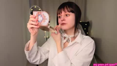 Snapshot of michelewild chatting on February 15, 1:20 pm Michele online show from February 15, 1:20 pm