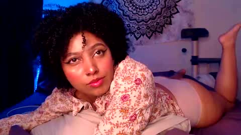 Snapshot of michell_bling chatting on January 10, 3:50 am Michi online show from January 10, 3:50 am