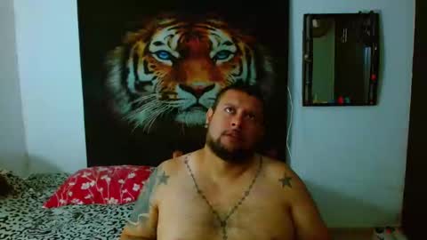 Snapshot of michell_myers chatting on January 14, 4:18 pm michell_myers online show from January 14, 4:18 pm