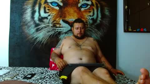 Snapshot of michell_myers chatting on January 17, 8:33 pm michell_myers online show from January 17, 8:33 pm