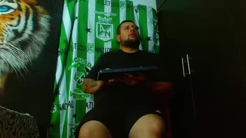 Snapshot of michell_myers chatting on January 19, 5:26 am michell_myers online show from January 19, 5:26 am