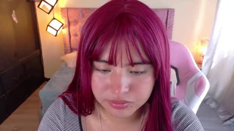michell_petty01 online show from September 12, 3:01 pm