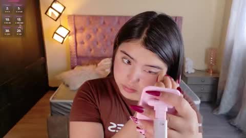 michell_petty01 online show from September 17, 12:18 pm