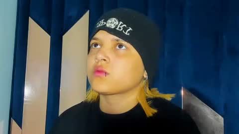 michell_rs online show from November 13, 3:16 am