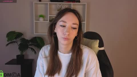 Michelle online show from April 12, 1:10 am