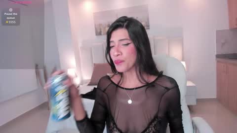 Snapshot of michelle_delacour chatting on March 3, 8:26 pm michelle online show from March 3, 8:26 pm