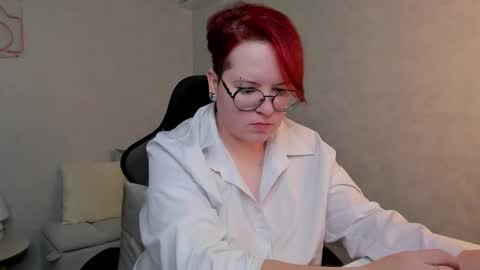 Michelle online show from November 8, 7:52 am