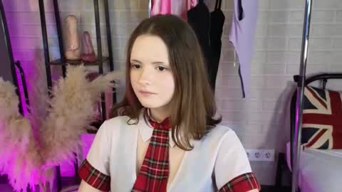 Michelle online show from October 18, 6:05 am