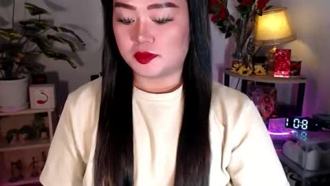 Michelle online show from October 26, 12:00 pm