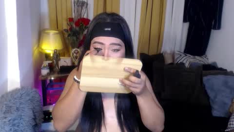Snapshot of michellechannelxxx chatting on May 3, 10:43 am Michelle online show from May 3, 10:43 am