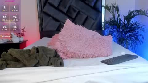 michelle echeverry online show from December 5, 10:12 pm
