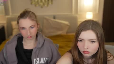 Snapshot of michelleinlove4u chatting on February 28, 11:36 am Michelle online show from February 28, 11:36 am