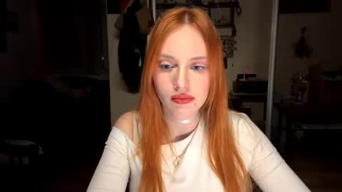 Snapshot of michelsogol chatting on February 22, 5:11 pm Foxy online show from February 22, 5:11 pm