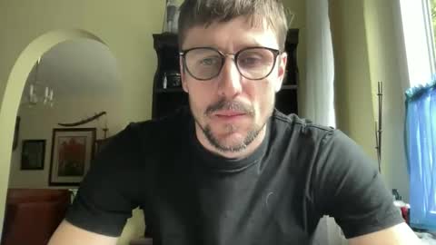 Snapshot of michgabo chatting on September 26, 10:19 am michgabo online show from September 26, 10:19 am