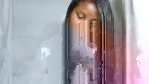 Snapshot of michou61 chatting on December 16, 7:57 am michou61 online show from December 16, 7:57 am