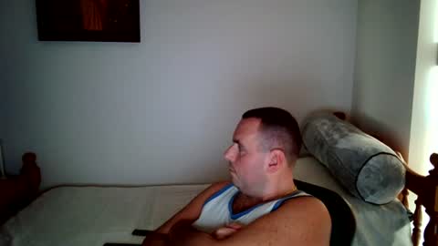 micic3 online show from August 9, 12:12 am
