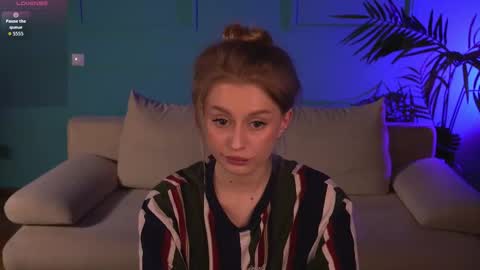 Micky online show from March 25, 6:25 pm