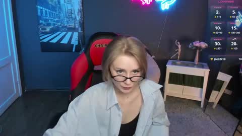 Micky online show from April 21, 2:23 pm