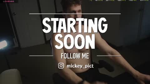 Snapshot of mickey_pict chatting on June 29, 6:08 am Mickey online show from June 29, 6:08 am