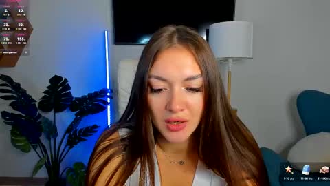 micky___love online show from October 8, 7:11 pm