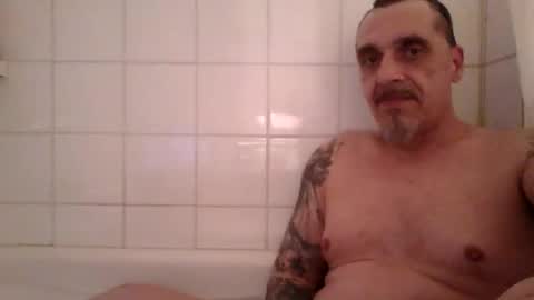 middle123456783939 online show from February 18, 2:29 am