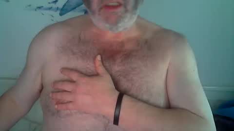 Snapshot of midhir chatting on May 6, 3:06 pm kike online show from May 6, 3:06 pm