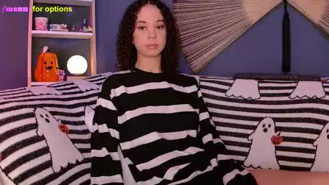 Snapshot of midnight__muse chatting on September 30, 4:06 am Rain online show from September 30, 4:06 am