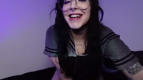 Nana online show from October 2, 10:28 pm