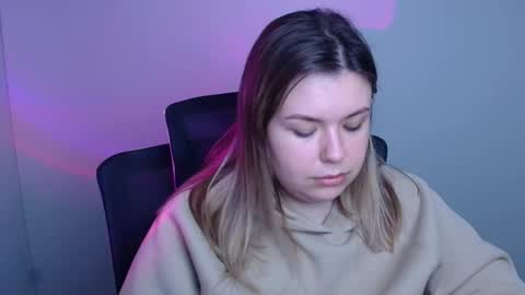 Snapshot of midnightmariana chatting on October 30, 12:17 pm Mariana online show from October 30, 12:17 pm