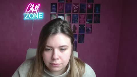 Snapshot of midnightmariana chatting on October 31, 6:58 am Mariana online show from October 31, 6:58 am