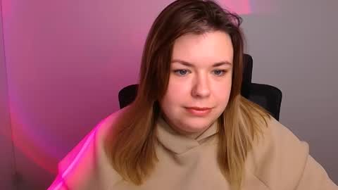 Snapshot of midnightmariana chatting on November 8, 7:19 am Mariana online show from November 8, 7:19 am