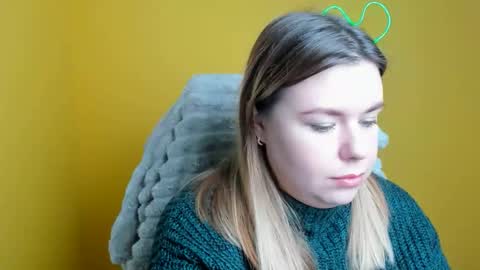 Snapshot of midnightmariana chatting on November 17, 12:22 pm Mariana online show from November 17, 12:22 pm