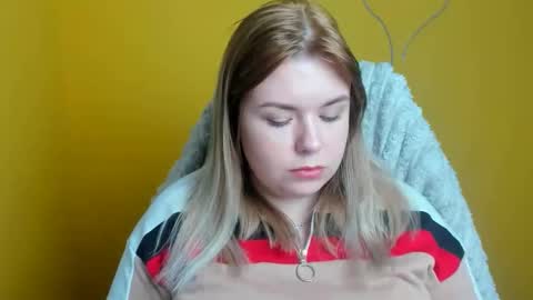 Snapshot of midnightmariana chatting on November 29, 12:19 pm Mariana online show from November 29, 12:19 pm