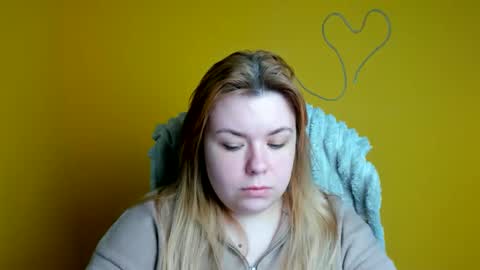 Snapshot of midnightmariana chatting on May 1, 11:15 am Mariana online show from May 1, 11:15 am