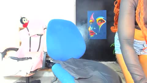 lydia follow me on ig at shortgirl 406 online show from November 25, 7:41 am