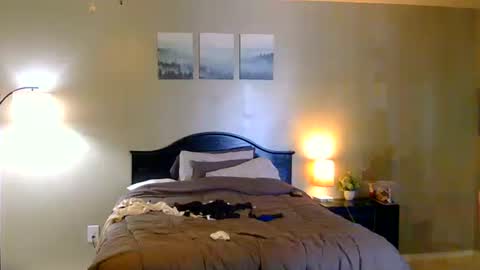MidnightSun online show from May 9, 10:37 pm