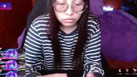 Snapshot of midoriquinn chatting on June 20, 5:38 pm Midori 7u7 online show from June 20, 5:38 pm