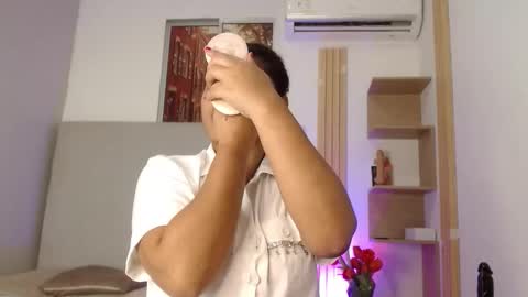 miel online show from February 27, 1:11 pm