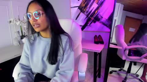 miel_ambar online show from April 29, 1:04 pm