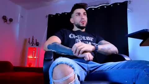 MightyAaron online show from October 10, 6:01 am