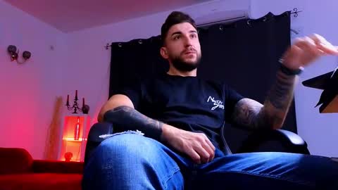 MightyAaron online show from October 30, 2:46 am